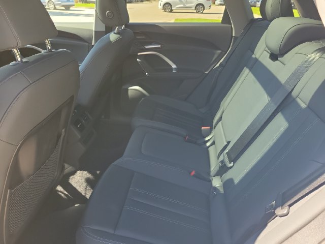 Used 2025 Audi Q5 Premium Plus w/ Premium Plus AWD/4WD image 23