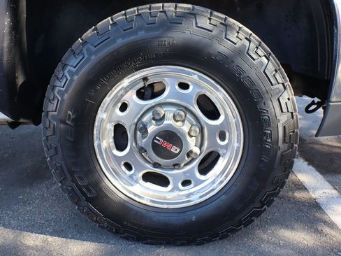 Used 2000 GMC Sierra 2500 SLE image 38