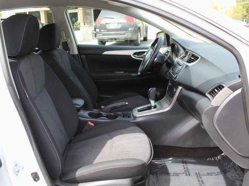 Used 2015 Nissan Sentra SV image 28