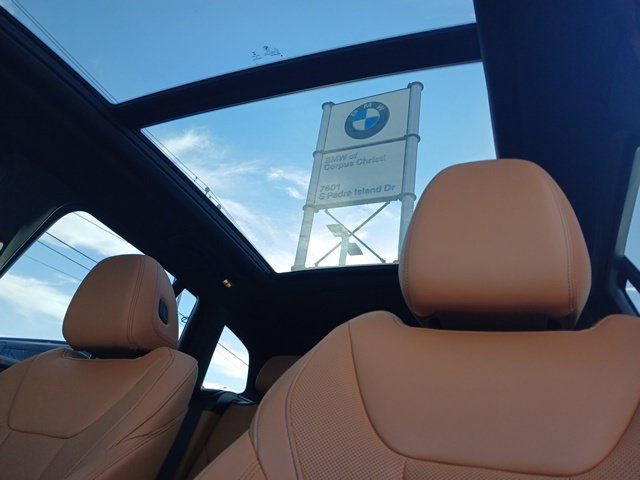 Used 2022 BMW X3 sDrive30i w/ M Sport Package 2 RWD image 29