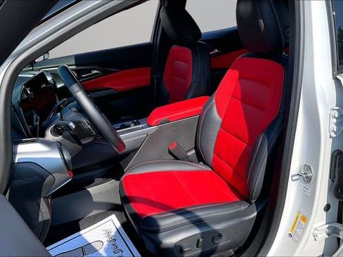 Certified 2024 Chevrolet Equinox EV RS w/ LPO, All-Weather Mat Package FWD image 24