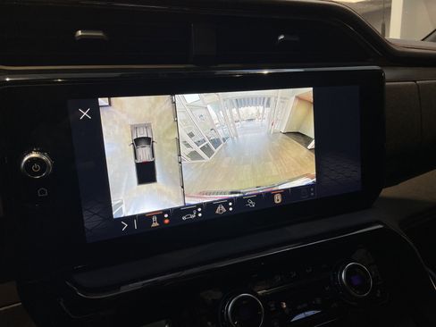 Used 2024 GMC Sierra 2500 AT4 w/ AT4 Premium Plus Package AWD/4WD image 31