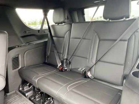 Used 2024 GMC Yukon XL Denali w/ Max Trailering Package image 15
