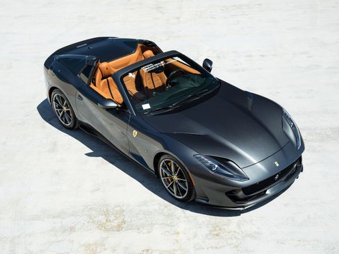 Certified 2022 Ferrari 812 GTS image 19