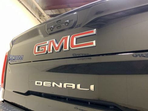 Used 2023 GMC Sierra 2500 Denali AWD/4WD image 22