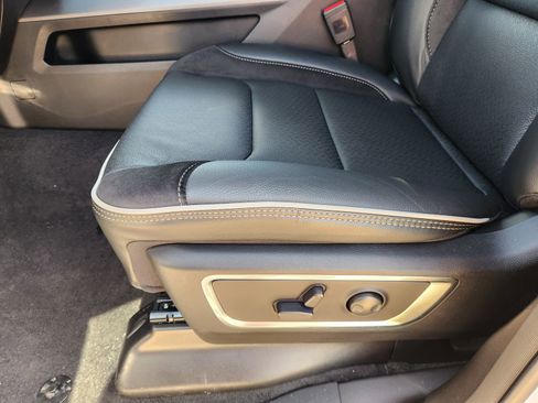 New 2026 RAM 1500 Laramie w/ Laramie Southwest Edition AWD/4WD image 20