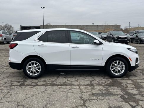 Used 2023 Chevrolet Equinox LT image 4