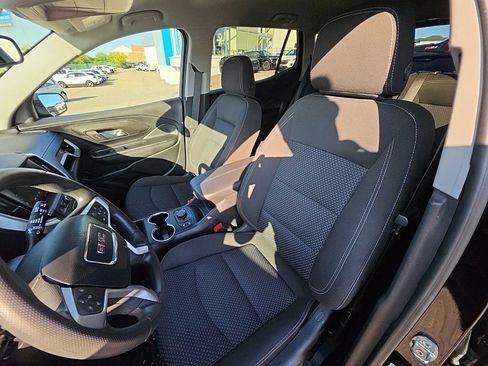 Certified 2023 GMC Terrain SLE w/ Driver Convenience Package AWD/4WD image 21