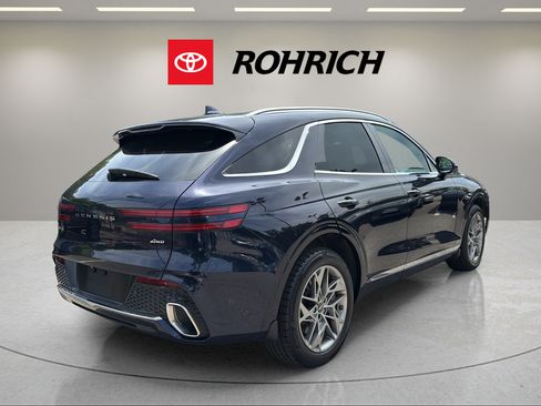 Used 2023 Genesis GV70 2.5T w/ Advanced Package AWD/4WD image 6