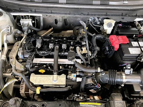 Used 2021 Nissan Kicks S FWD image 32