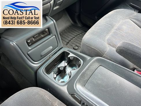 Used 2001 Chevrolet Silverado 2500 LS RWD image 32