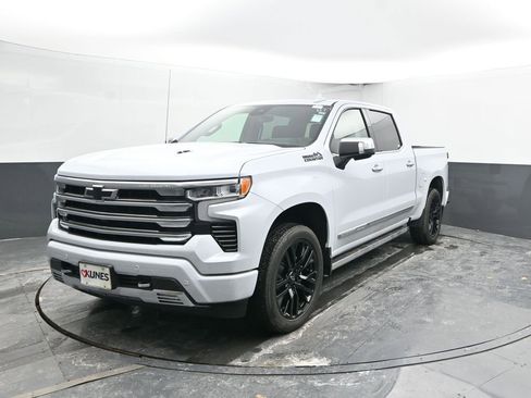 New 2026 Chevrolet Silverado 1500 High Country AWD/4WD image 7