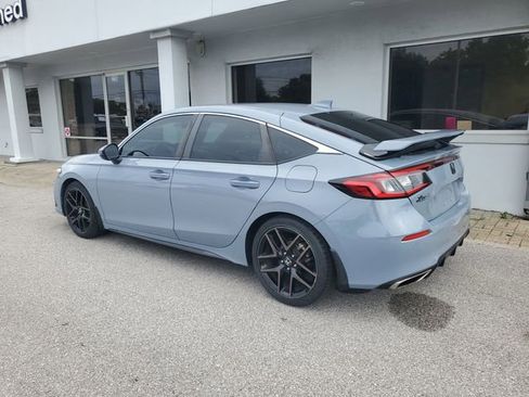 Used 2023 Honda Civic Sport Touring image 2