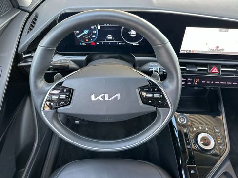 Used 2023 Kia Niro Wind w/ Wind Preserve Package image 14