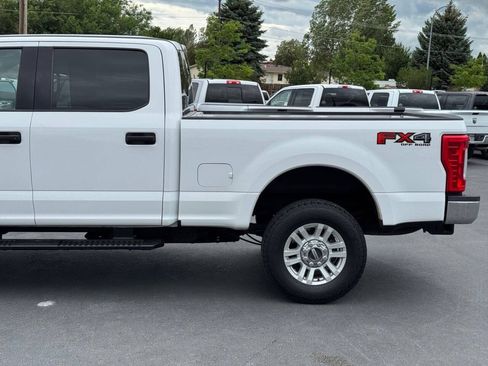 Used 2019 Ford F250 XLT w/ FX4 Off-Road Package AWD/4WD image 5