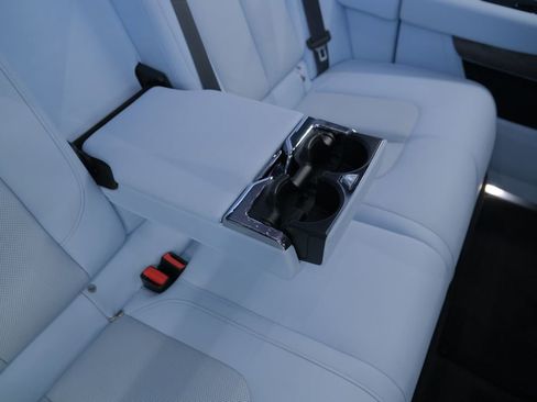 Used 2025 Rolls-Royce Cullinan AWD/4WD image 30