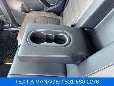 Used 2025 Volkswagen Atlas SEL AWD/4WD image 29