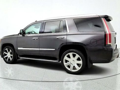 Used 2016 Cadillac Escalade Luxury AWD/4WD image 7