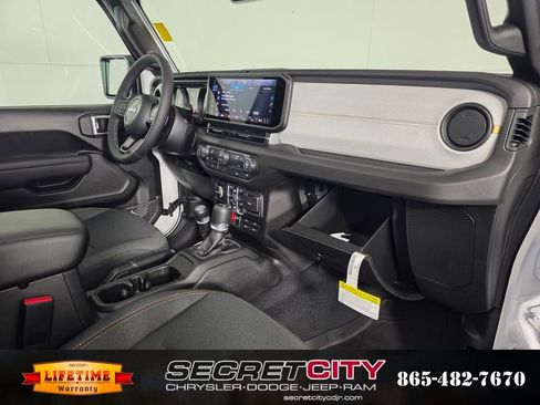 New 2026 Jeep Wrangler Unlimited Sport image 33