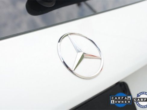 Used 2023 Mercedes-Benz GLB 35 AMG 4MATIC w/ Parking Assistance Package image 11