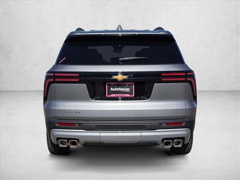 New 2026 Chevrolet Traverse LT w/ Driver Confidence Package image 8