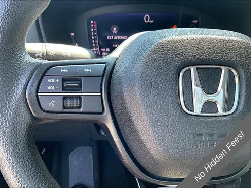 Used 2023 Honda Accord EX image 13