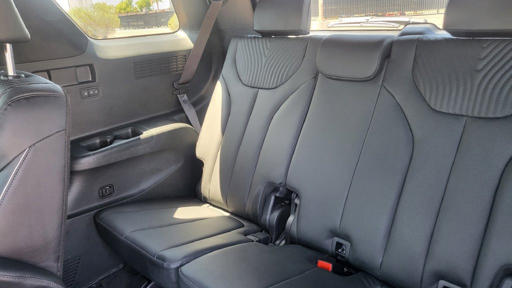 Used 2025 Hyundai Palisade Calligraphy FWD image 29