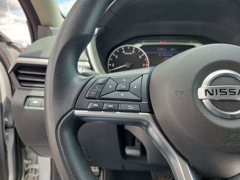 Certified 2020 Nissan Altima 2.5 S FWD image 22