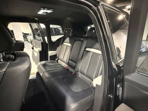 Used 2023 Rolls-Royce Cullinan image 53