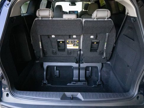 Used 2025 Toyota Sienna XLE w/ XLE Plus Package AWD/4WD image 22