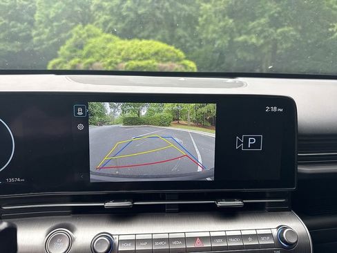 Used 2024 Hyundai Kona SEL FWD image 19