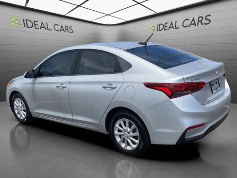 Used 2018 Hyundai Accent SEL FWD image 9