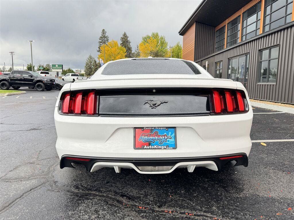 Used 2016 Ford Mustang Premium RWD image 4