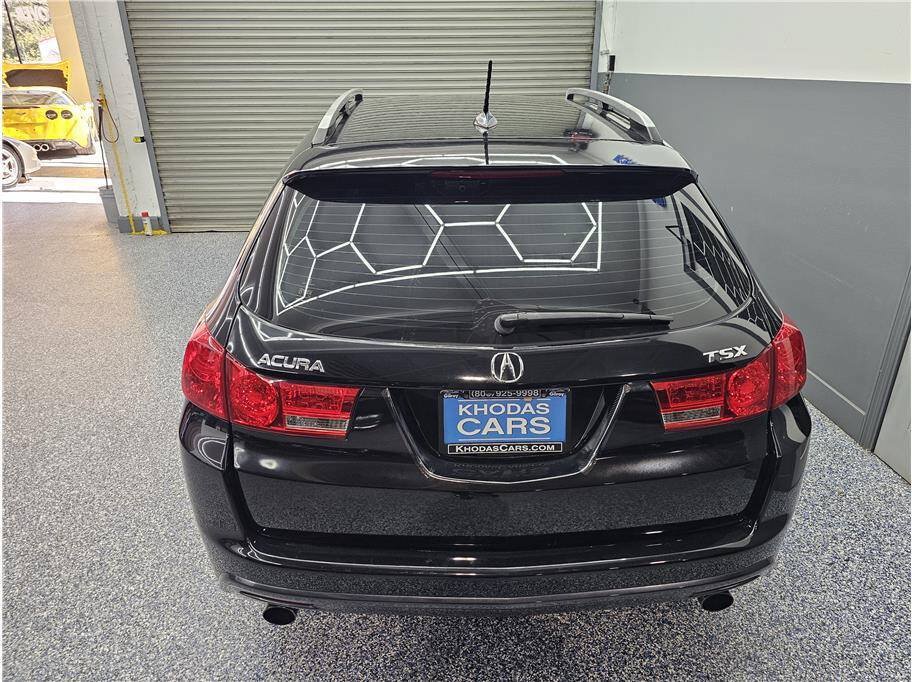 Used 2011 Acura TSX w/ Technology Package FWD image 4