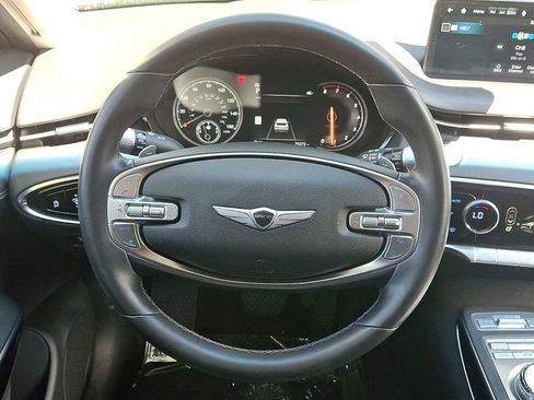 Used 2025 Genesis GV70 2.5T image 16