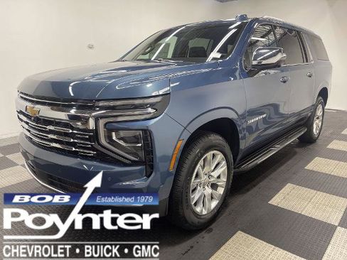 New 2025 Chevrolet Suburban Premier image 1