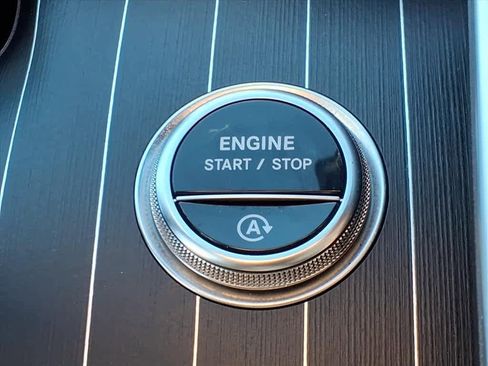 Used 2023 Mercedes-Benz C 300 C 300 image 24