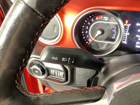Used 2020 Jeep Wrangler Unlimited Rubicon w/ Advanced Safety Group AWD/4WD image 21