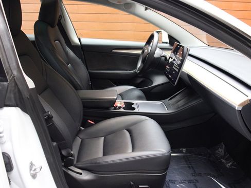 Used 2023 Tesla Model 3 Standard Range RWD image 21