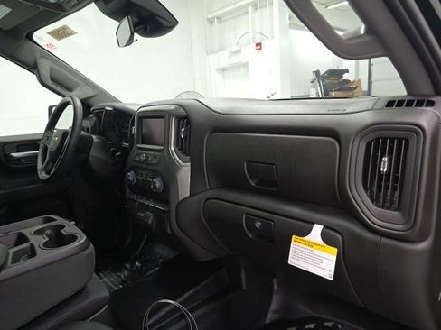 New 2026 Chevrolet Silverado 1500 W/T w/ WT Value Package AWD/4WD image 29