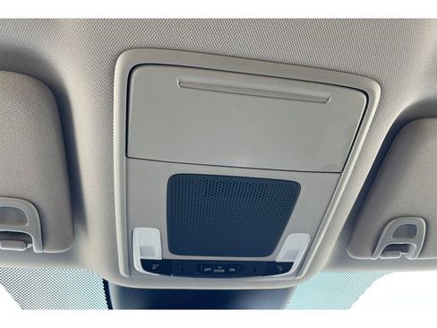 Used 2024 Honda Pilot EX-L image 23