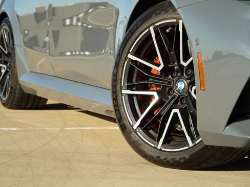 Used 2025 BMW M5 Touring image 3