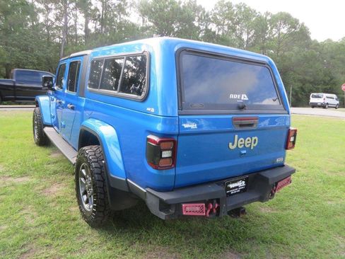 Used 2020 Jeep Gladiator Overland AWD/4WD image 8