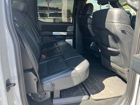 Used 2025 Ford F350 Platinum AWD/4WD image 18