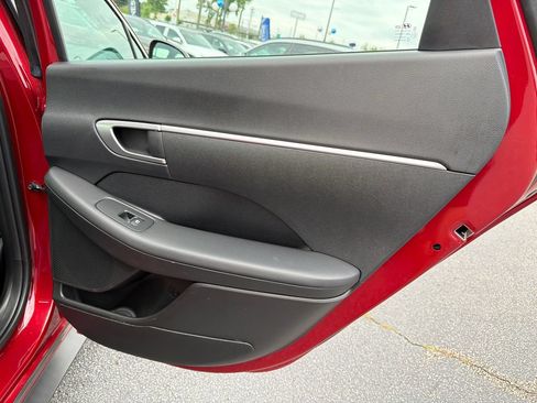Certified 2025 Hyundai Sonata SE FWD image 16