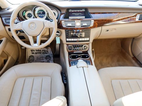 Used 2014 Mercedes-Benz CLS 550 4MATIC image 13