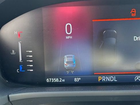 Used 2023 Ford Escape ST-Line FWD image 1