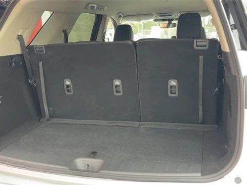 New 2025 Nissan Pathfinder SL image 26