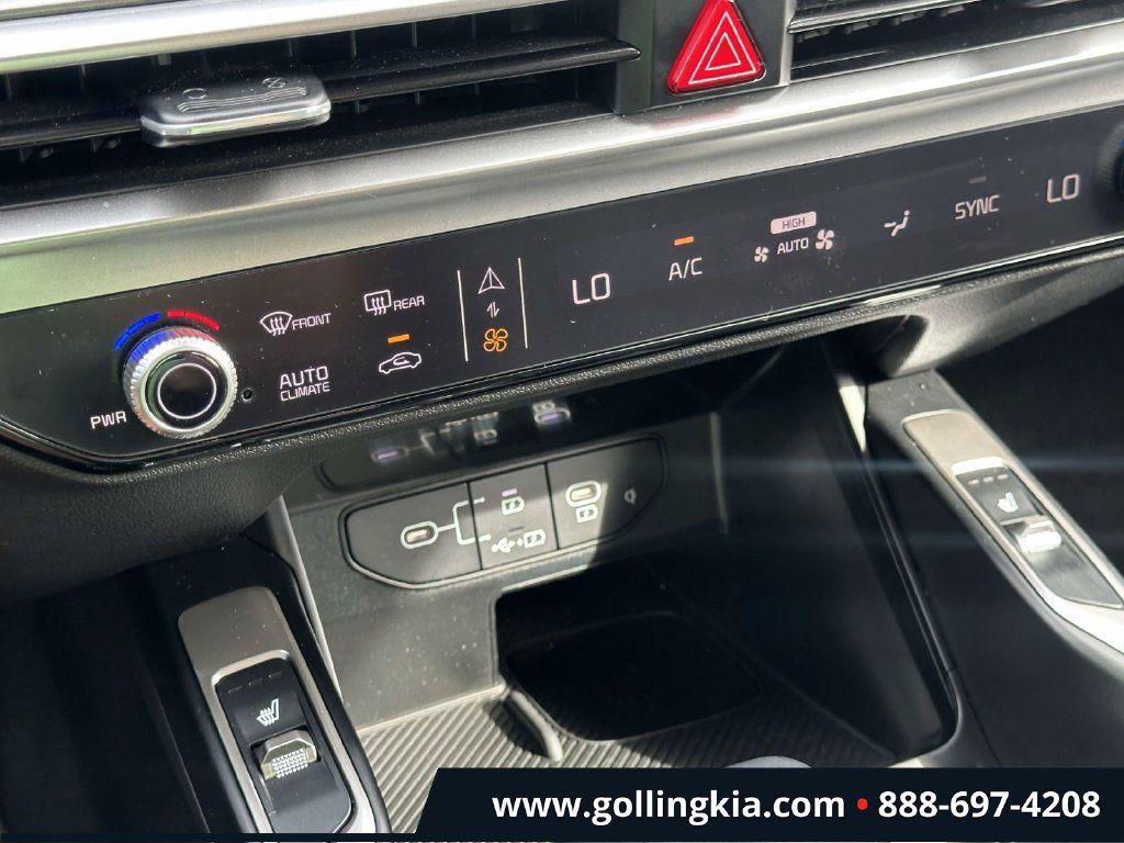 Certified 2026 Kia Sorento EX AWD/4WD image 27