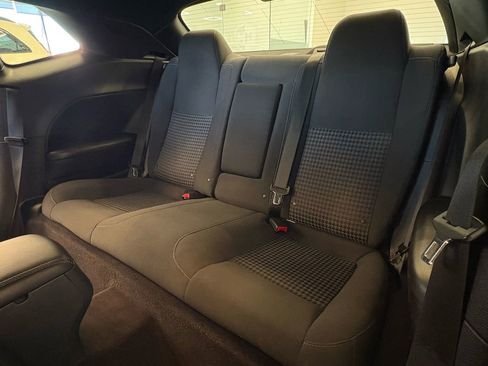 Used 2019 Dodge Challenger R/T image 22